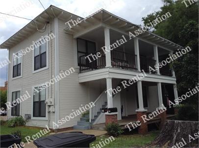105 East Texas Avenue