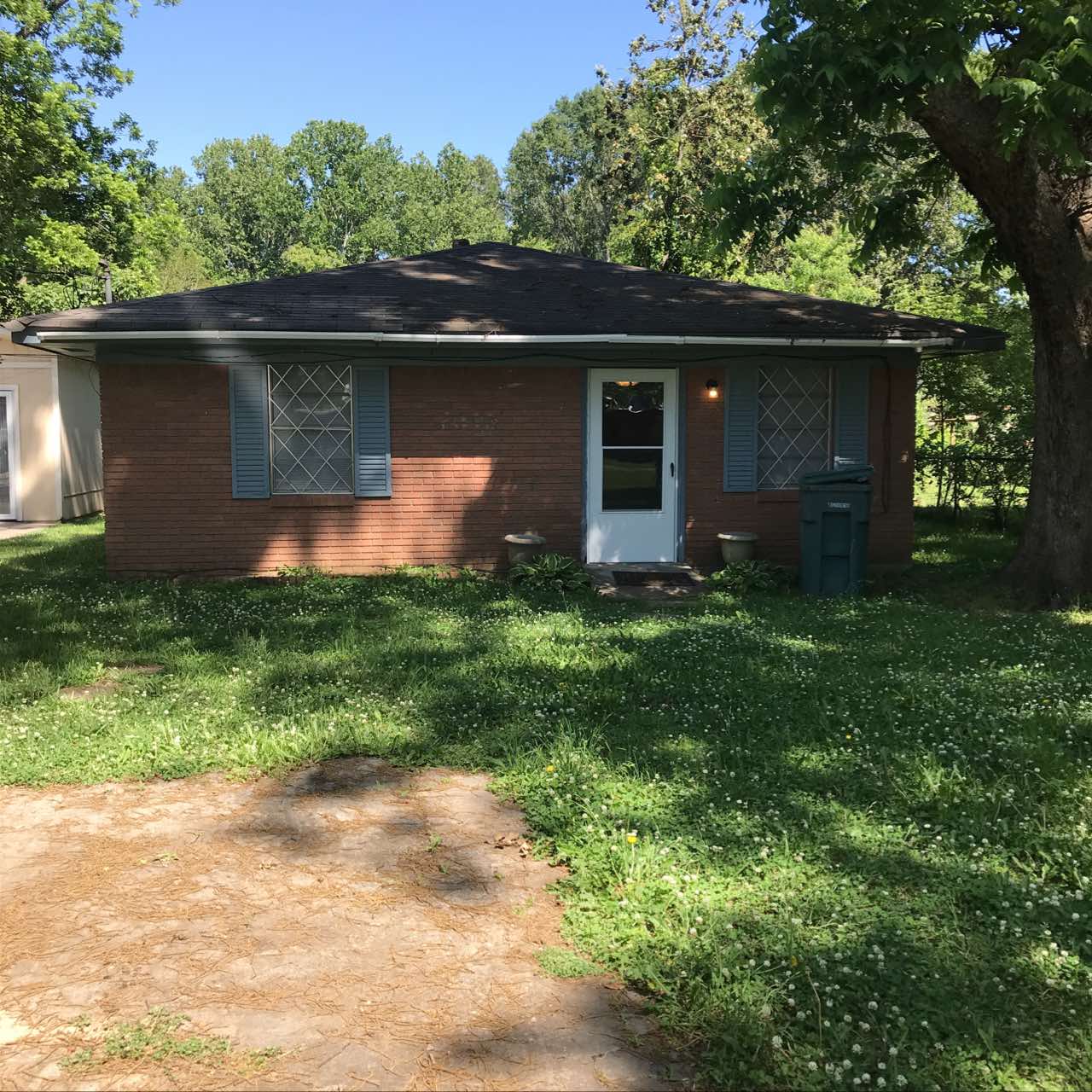 208 Tennessee Street